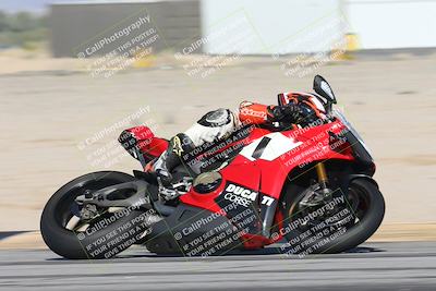 media/Nov-30-2025-TrackXperience (Sun) [[c0061d280f]]/1-Level 3/Session 3 (Turn 16)/